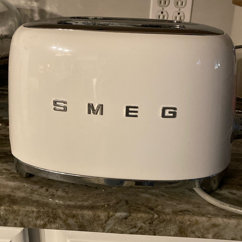 Smeg toaster